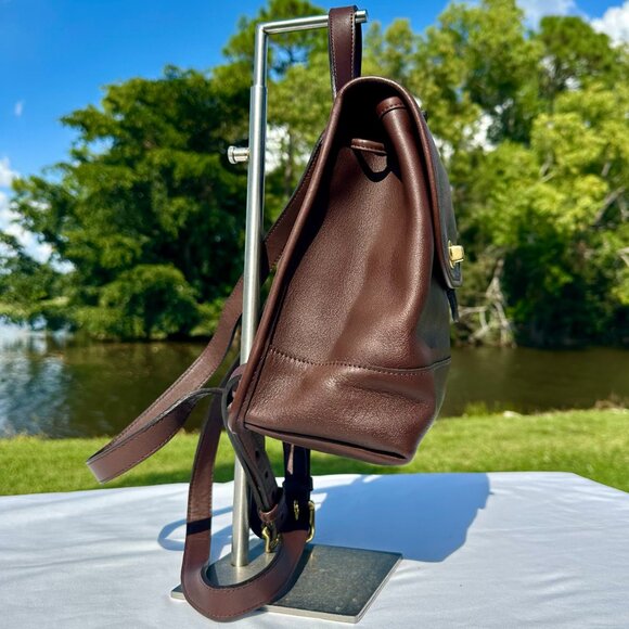 COACH Vintage 2002 Day Pack Mahogany 9960 Dominican Republic EUC - Picture 6 of 16